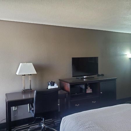 La Quinta By Wyndham Memphis Airport Graceland Екстериор снимка