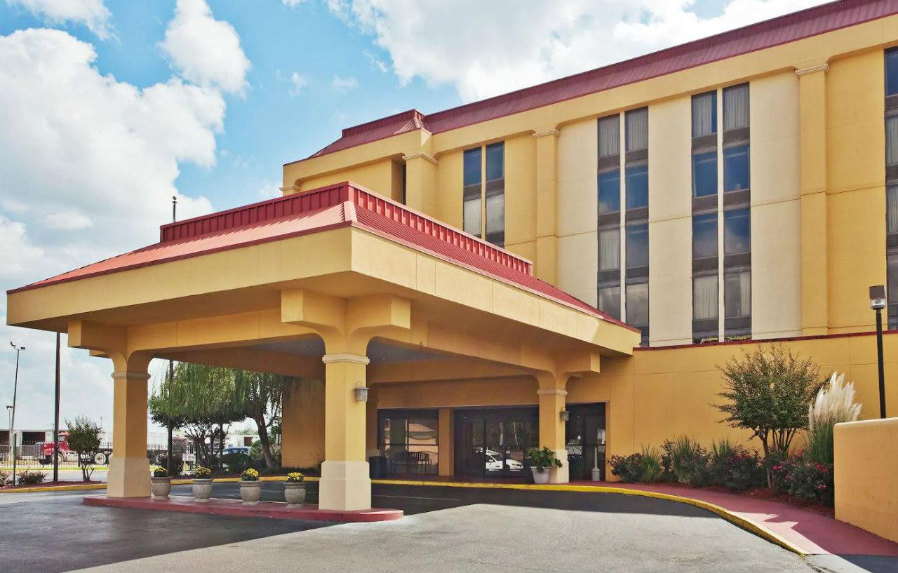 La Quinta By Wyndham Memphis Airport Graceland Екстериор снимка