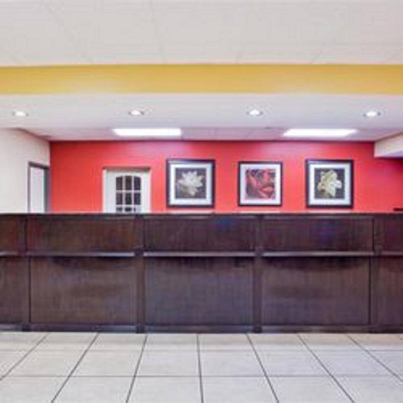 La Quinta By Wyndham Memphis Airport Graceland Екстериор снимка